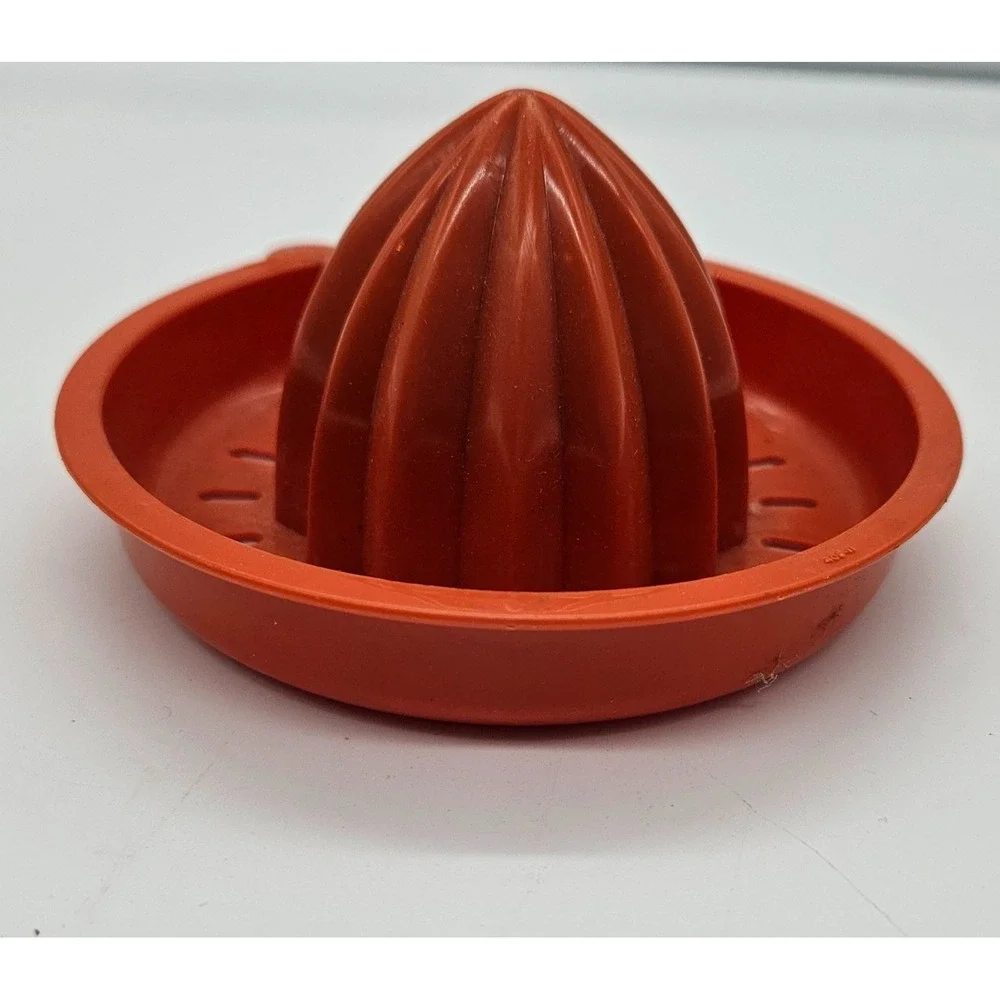 Vintage Tupperware Orange Citrus Juicer Reamer Replacement Part 409-11 USA 4.25